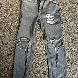 Bluenotes Gray Distressed Skinny Jeans